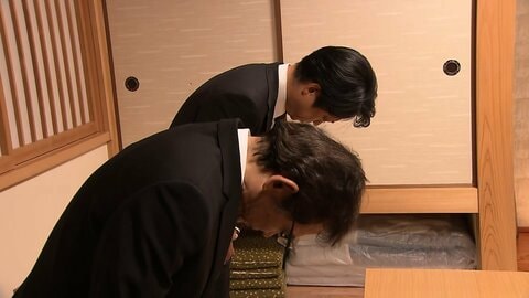 「売上金を金庫に」　イオンモール熊本で死亡の22歳女性ら2人　勤務先のコスメ店運営会社が指示を認め遺族に謝罪