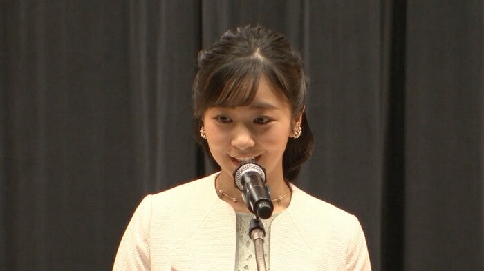 佳子さまは、式典で、緑化活動に貢献している人たちに対して感謝の言葉を述べられた。