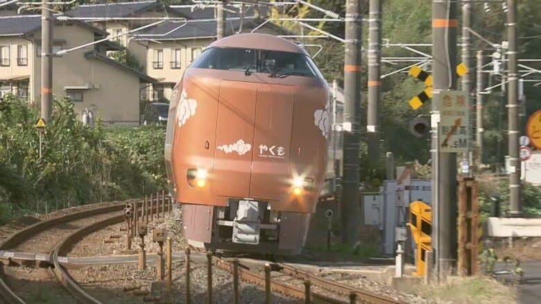 岡山県のJR伯備線で落石…特急やくもなど運休や遅れ 約1800人に影響 山間部で150ミリ超の降水|FNNプライムオンライン