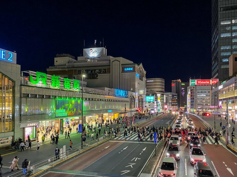 東京23区のマンション価格は坪単価330万円(1平方メートル あたり100万円)以上が主流に。 【全駅掲載】2023年首都圏駅別平均坪単価
