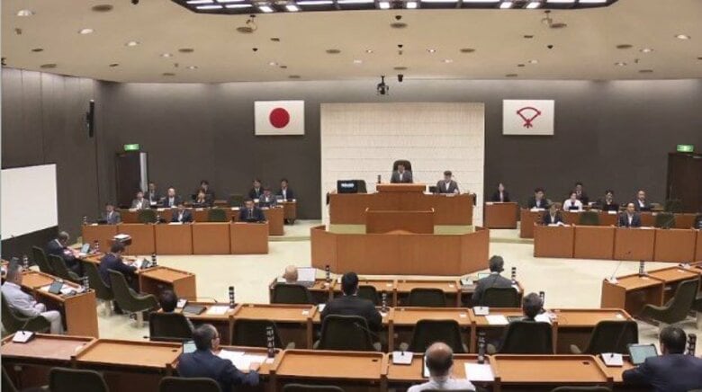 【速報】泉佐野市で「赤ちゃんポスト」設置に向けた調査費用の予算案が可決　全国初・行政主導の設置目指す｜FNNプライムオンライン