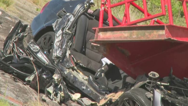 水門に衝突…かなりのスピードで走行か　19歳と20歳の自動車整備科の訓練生4人死亡　スピードを抑える対策どうする　警察や市職員などが現場診断｜FNNプライムオンライン
