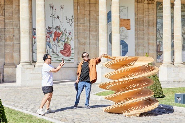 CREDIT PHOTO　Greg.Sevaz