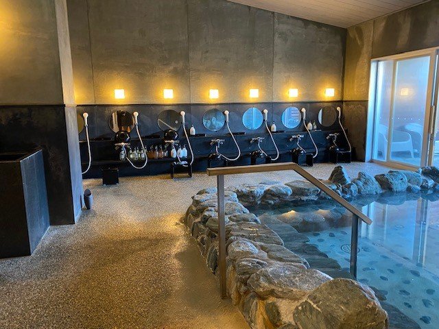 1階にある温泉施設