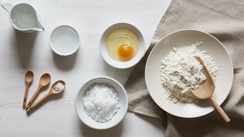 カステラの原材料（提供：文明堂東京）