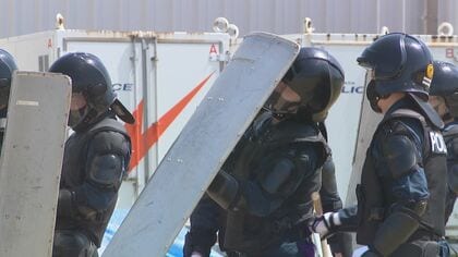 “最後の砦”機動隊…県警一過酷な新人特別訓練に密着　死なないために「意地でも盾を上げろ」【新潟発】