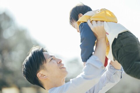 “パパもつらいよ” 夜会合が奪う家族の時間　子育て環境改善へ、パパ議員が求めるルール作り