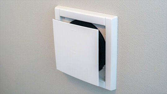 台風、豪雨のとき24時間換気はどうする？給気口を閉めたら必ず開けて！知っておきたい正しい対処法を解説