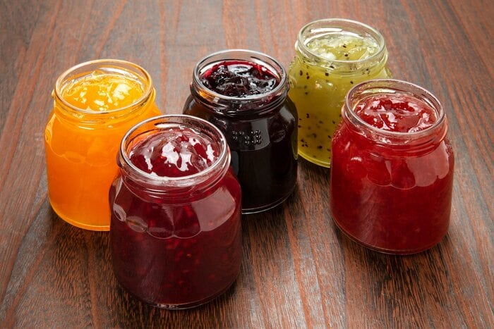 24種類または6種類のジャムから選ぼうとすると…（画像：イメージ）