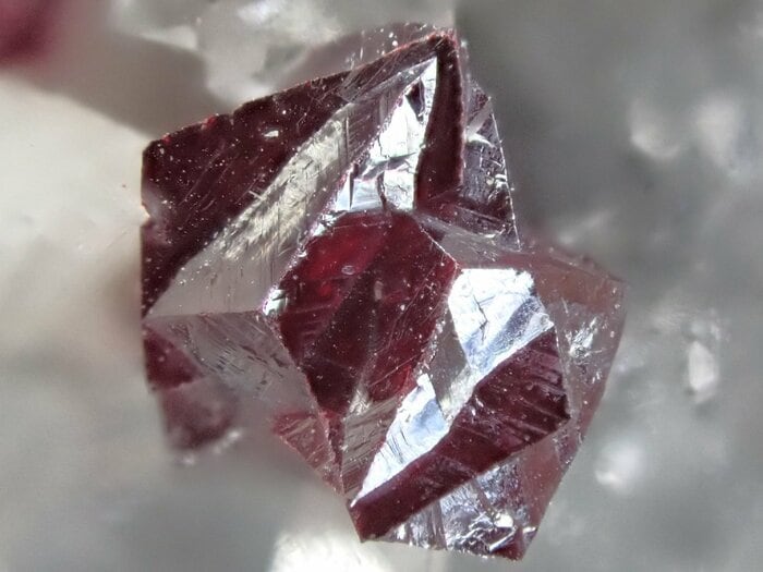 【資料】辰砂(丹砂)の結晶