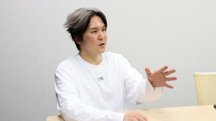 辻伸弘さん