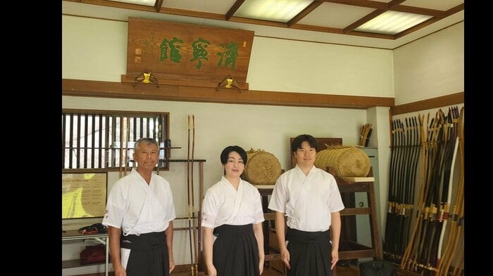 写真左:百々忠利さん、真ん中:根本百合子さん、右: 橋本郁也さん