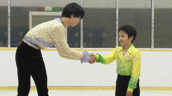 ノービス時代の宇野とジュニア時代の羽生結弦さん