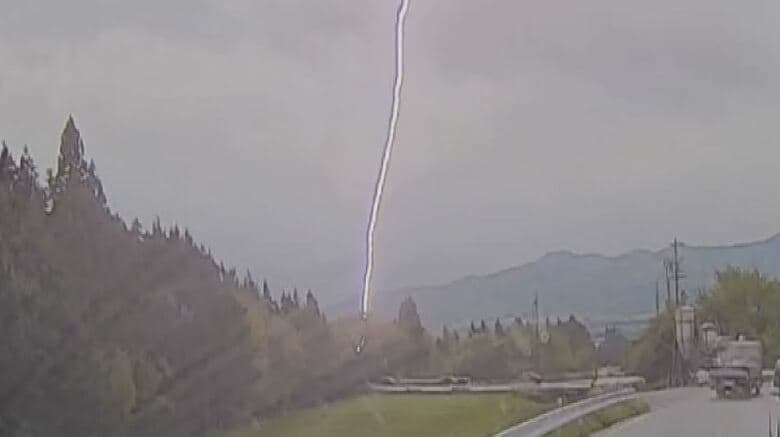 雷、ひょう、突風、強い雨　長野県内は大気の状態が不安定　強風の予想で北陸新幹線は2日午前中から遅れや運休が発生する可能性　4日は警報級の大雨のおそれ｜FNNプライムオンライン