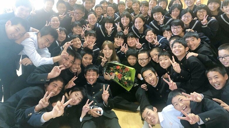 「人生はあなたたち自身が切り開く」というと生徒が身を乗り出すという