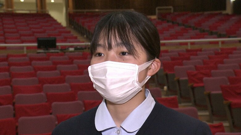 静岡雙葉高3年・村松真子さん