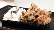“物価高の4重苦”唐揚げ弁当を直撃　鶏肉、ラップ・調理用手袋、容器、食用油も軒並み値上げ