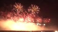 夏もいいけど秋も美しい　花火の街の夜空に咲く大輪　訪れた人たちが光の芸術楽しむ　秋田・大仙市
