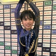 佐久間陸がノービスA男子の国内最高得点を塗り替え2連覇、女子は宮﨑花凜が全日本ノービス歴代2位の高得点で優勝【全日本ノービス結果】