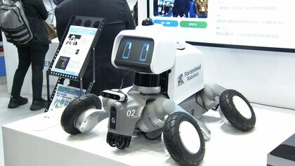 AIが画像読み取り風景を俳句で表現・講評まで…AIロボットが接客“近未来カフェ”も　世界最大規模「国際ロボット展」6日まで