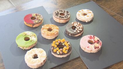 名古屋だけに“味噌”も…色鮮やかな進化系そろうバウムクーヘン専門店 ストロベリーからカボチャまで