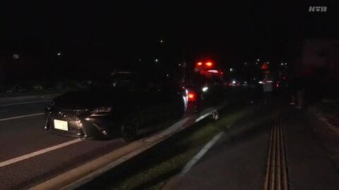 島原・道路横断中の70代女性がはねられ重体 車は20代の女性が運転  現場は片側1車線の直線道路