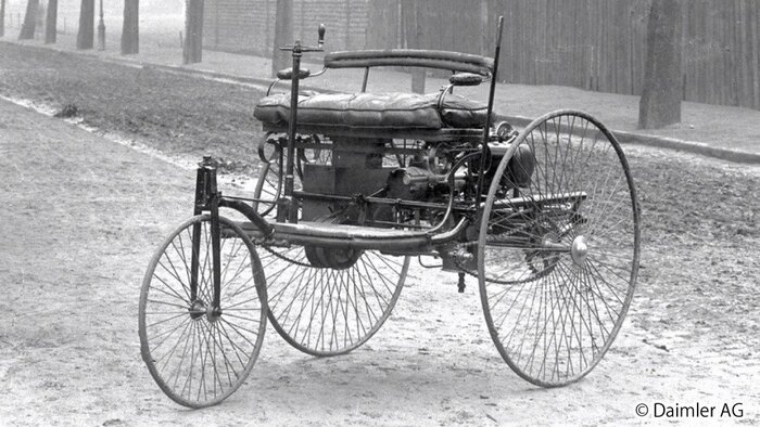 Benz Patent Motor Car, 1886. Historical photo. (提供:メルセデス・ベンツ)