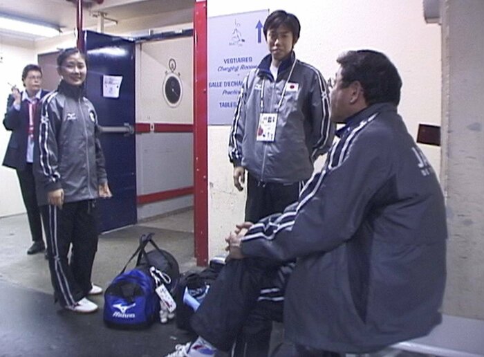 福原愛選手と西村卓二ナショナルチーム監督(当時)