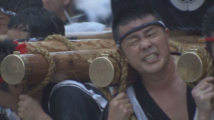 「若手なら怒り狂ってる」勇壮な『博多山笠』が無い夏…担ぎ続けた男たち、撮り続けた女性の思いは