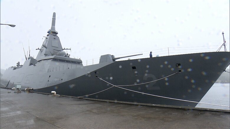 海自もがみ型護衛艦「くまの」報道公開　従来の6割弱の人数で運用可能…隊員全員に生体センサー　機雷処理の水中無人機を搭載｜FNNプライムオンライン
