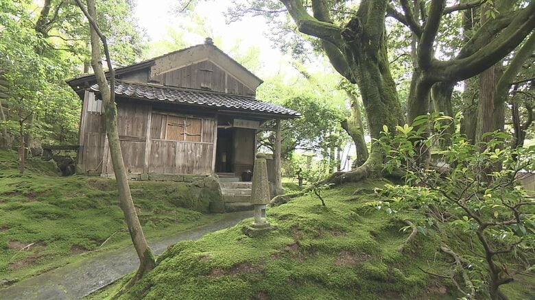 赤土を意味する“丹巌”から名付けられた