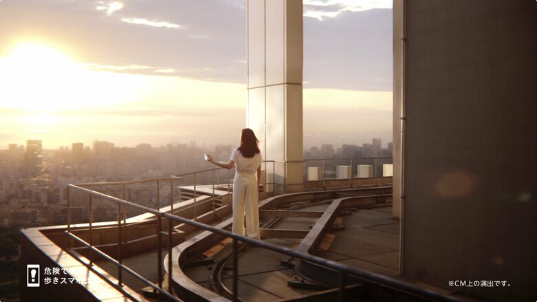 地上150メートルの高さにある大時計を再現