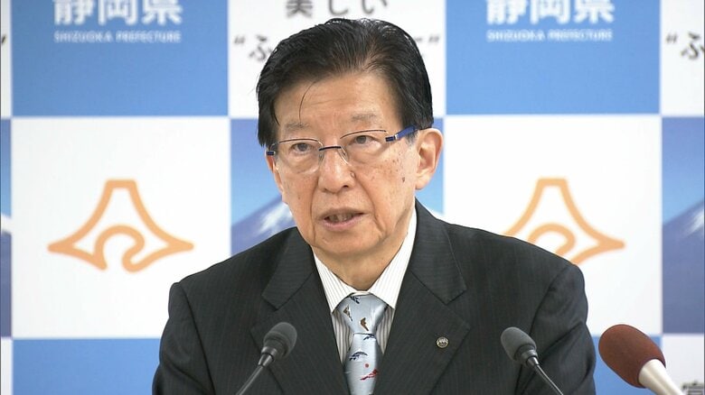 報告書案に不快感を示した川勝知事（11月9日）