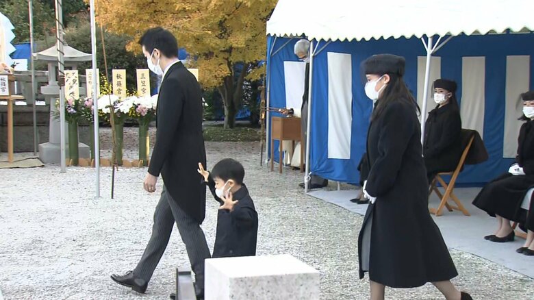 高円宮さま二十年式祭が豊島岡墓地で行われた