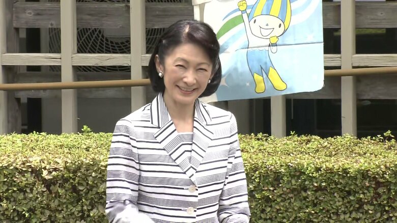 7月17日 県立森林文化アカデミーを訪問された紀子さま