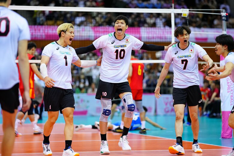 「パパはブロック番長」髙橋健太郎（中央10番）