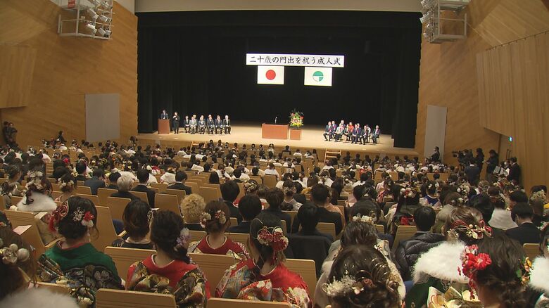 9地区合同の成人式（7日・長野市）