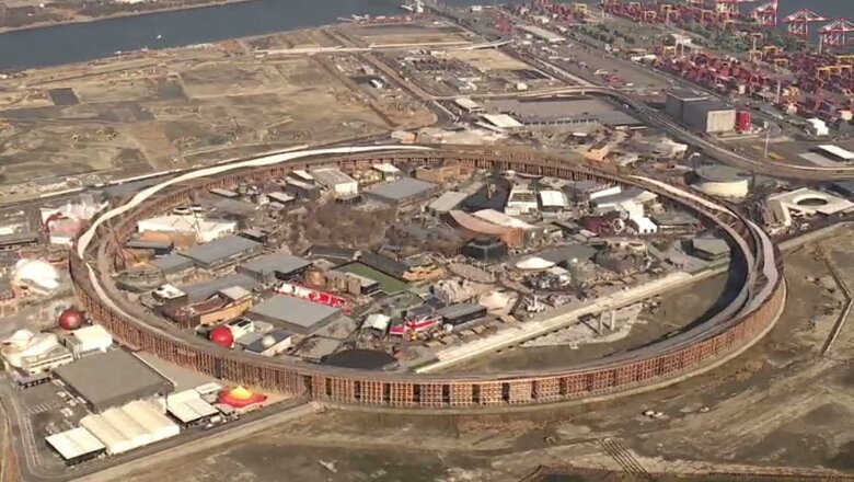 建設中の大阪・関西万博会場