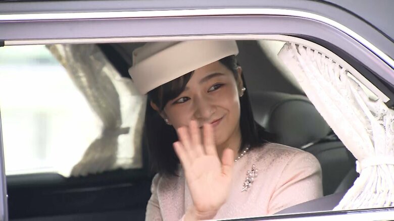 皇居の賢所へ参拝　5月24日
