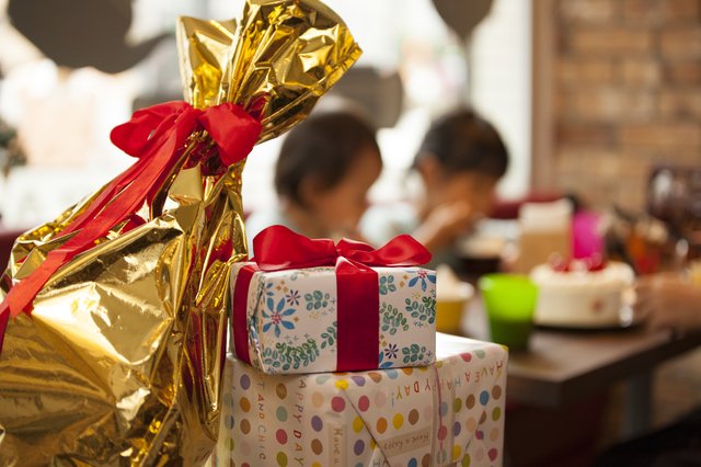 【2019年クリスマス調査】子どもからお願いされて困ったプレゼント「生き物。具体的には馬」など一挙大公開