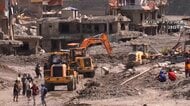 ネパール土石流 二次災害の懸念高まる　これまでに558人死亡　日本人一家5人の安否不明