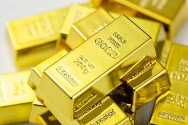 消費増税されると「金の密輸」で儲けが増える?! 税関も懸念する、その意外な関係性とは・・・