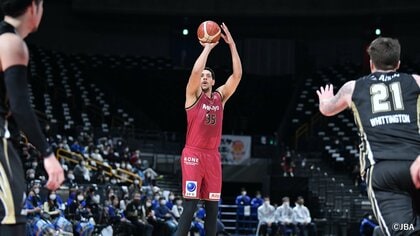 バスケ天皇杯 川崎ブレイブサンダースが決勝進出！闘志を燃やすジョーダン・ヒースが止まらない