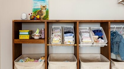 突っ張り棒が落ちるのは“耐荷重”の勘違いが原因？バネ式は「数cm伸ばし」ジャッキ式は「キャップの向き」で変わる…もっと便利になる知識