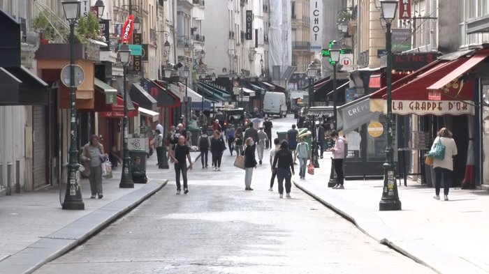 フランス・パリの商店街