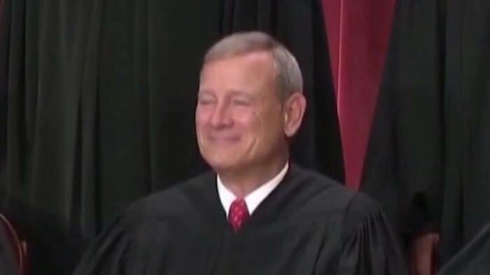 ロバーツ首席判事