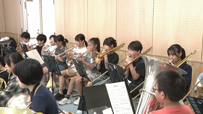 練習に励む部員たち