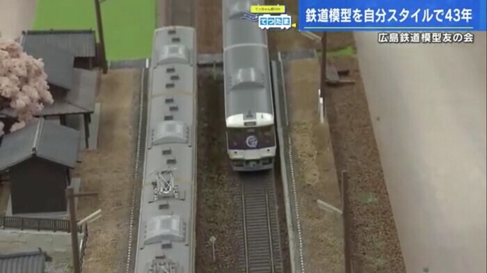 一周して駅のホームへ帰ってきた野川アナ操作の車両
