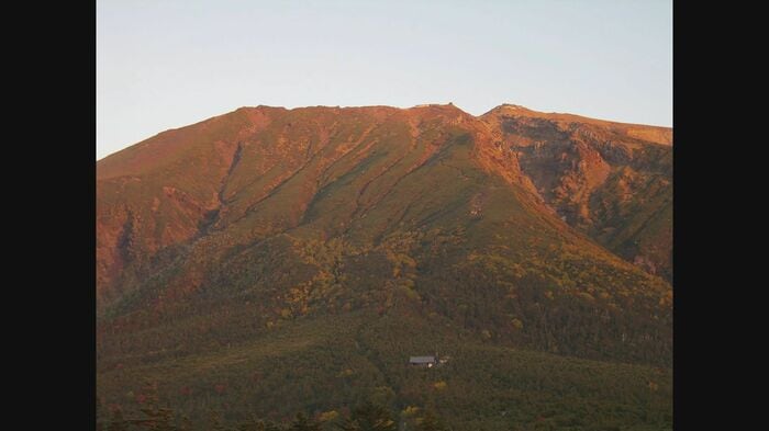 噴火当日朝の御嶽山(2014年9月27日)