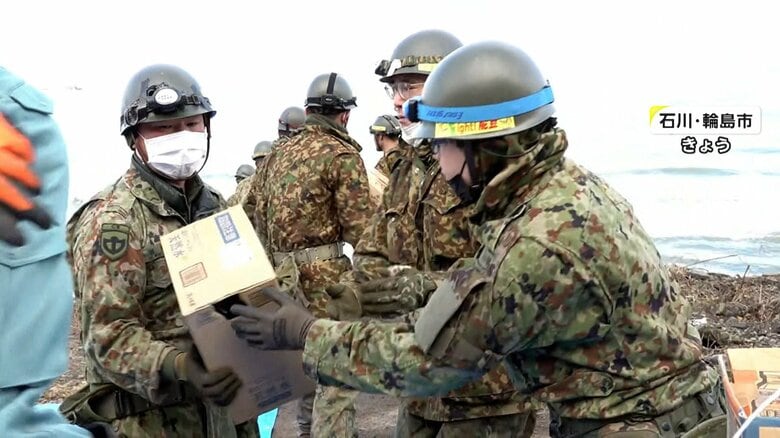 教師やトラック運転手が…招集された“即応予備自衛官”が出動　「人を助ける仕事に憧れて」支援物資を孤立集落へ　｜FNNプライムオンライン